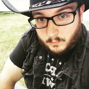 Meet your Posher, Cody